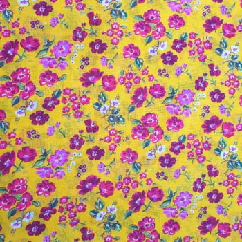 Tecido chitão 100% algodão estampado floral rosa e lilás fundo amarelo